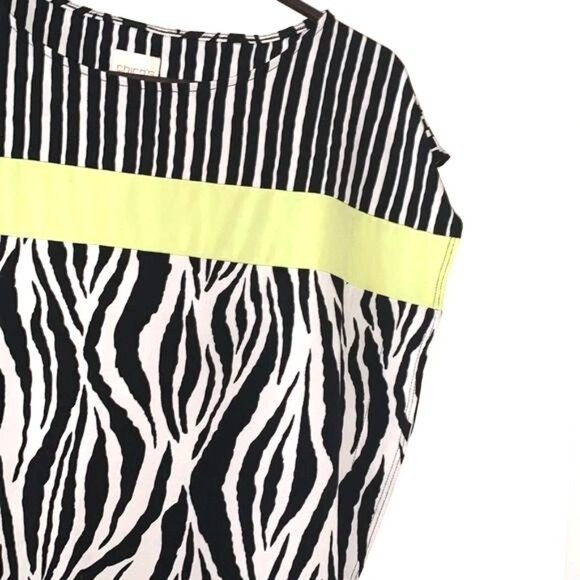 Chicos Zebra Print Black/White Stripe Top W/ Neon Yellow Accent Size 0 Polyester - Picture 6 of 10